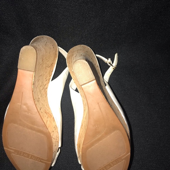 Wedge Sandal - Picture 3 of 4